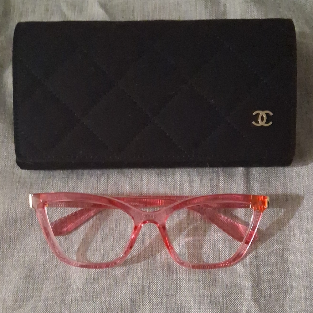 D&G Pink Glasses and Black Wallet Set